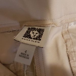 Anne Klein tan dress pants